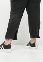 adidas Originals - Plus joggers - black