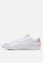 Nike - Nike blazer low '77 jumbo - white/orange trance-sail