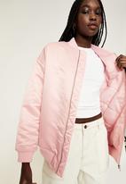 Supré  - Marnie satin bomber jacket - pretty in pink