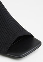 Madden Girl - Wendi mule heel - black knit
