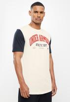 Under Armour - UA Athletic Department Colourblock SS Tee -  stone & red