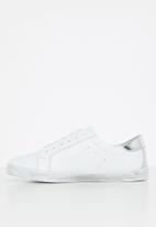 Julz - Zen leather sneaker - white & silver