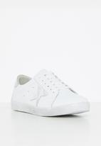 Julz - Zen leather sneaker - white & silver