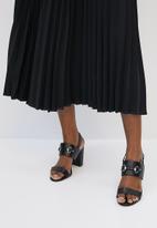 edit - Pleated midaxi skirt - black