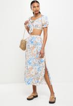 dailyfriday - Puff sleeve top and skirt set - floral