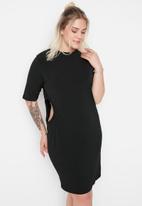 Trendyol - Plus waist cutout detailed  dress - black