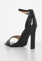 Madison® - Avis barely there block heel - black
