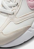Nike - Nike air max dawn - summit white/pink foam - honeydew-black