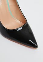 Miss Black - Lou20 barely there court heel - mint combo