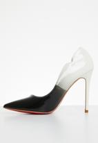 Miss Black - Lou20 barely there court heel - white combo
