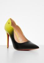 Miss Black - Lou20 barely there court heel - yellow combo
