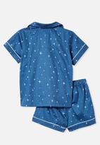 Cotton On - Pete short sleeve pyjama set - petty blue/night sky