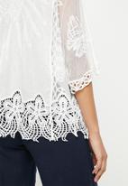Stella Morgan - Embroidery and lace blouse - white
