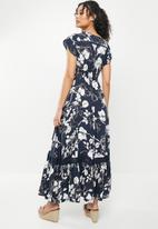 Stella Morgan - Floral printed maxi dress - navy
