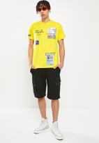 Cutty - Ajax badged regular fit T-shirt - yellow