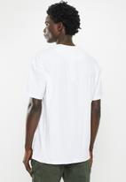 Jonathan D - Duke  crewneck T-shirt box fit - white