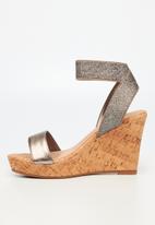 Butterfly Feet - Debra 2 wedge heel - pewter