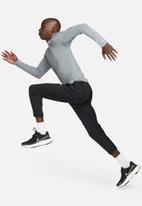 Nike -  Dri-FIT Challenger Men woven pant - black/reflective swoosh