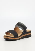 Butterfly Feet - Mieke 2 slide sandal - black