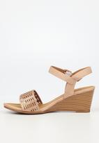 Butterfly Feet - Shani 1 wedge heel - pink