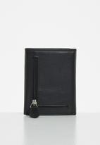 POLO - Trifold wallet - black