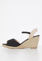 Butterfly Feet - Robyn 1 espadrille wedge heel - black