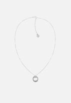 Tommy Hilfiger - Thj hardware ring pendant necklace - silver