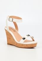 Butterfly Feet - Debra 5 wedge heel - white