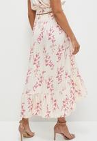 MILLA - Co ord ruffle hem midi skirt - pink spaced orchards