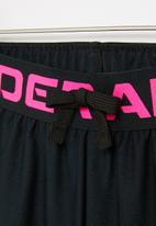 Under Armour - Play up tri short - black & pink