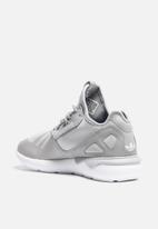 adidas originals tubular runner grey
