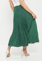 Glamorous - Speckle print pleated midi skirt - green