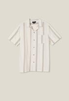 Cotton On - Riviera short sleeve shirt - ecru stripe