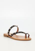 Miss Black - Lowri4 toe post sandal - black