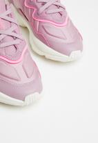 adidas Originals - Ozweego j - pink