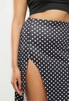 dailyfriday - Side slit midi skirt - polka dot