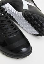Diadora - Dynamo turf soccer boot- black & white