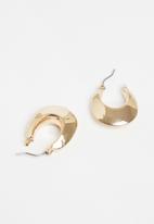 Superbalist - Lucy hoop earrings - gold