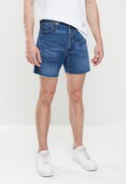 Levi’s® - 501® ®93 shorts - mid-blue