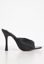 Footwork - Karri stiletto mule heel - black