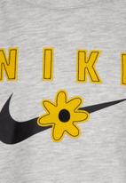 Nike - Nkg sport daisy boxy top - grey heather