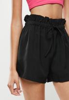 dailyfriday - Paperbag shorts - black