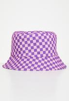 Superbalist - Checkerboard bucket hat - purple & pink