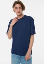 Trendyol - Garfield back print relaxed fit tee - navy