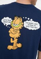 Trendyol - Garfield back print relaxed fit tee - navy