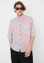 Trendyol - Boxy fit short sleeve stripe shirt - multi