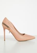Plum - Serena barely there court heel - pink