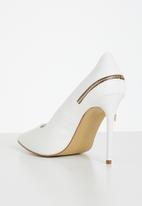 Plum - Serena barely there court heel - white