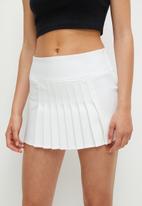 Blake - Front pleat mini skirt - white