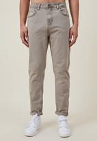 Cotton On - Relaxed tapered jean - washed oatmeal